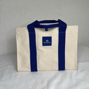 Augustinus Bader Canvas Tote Bag NWOT versatile classic, casual, spacious, beach